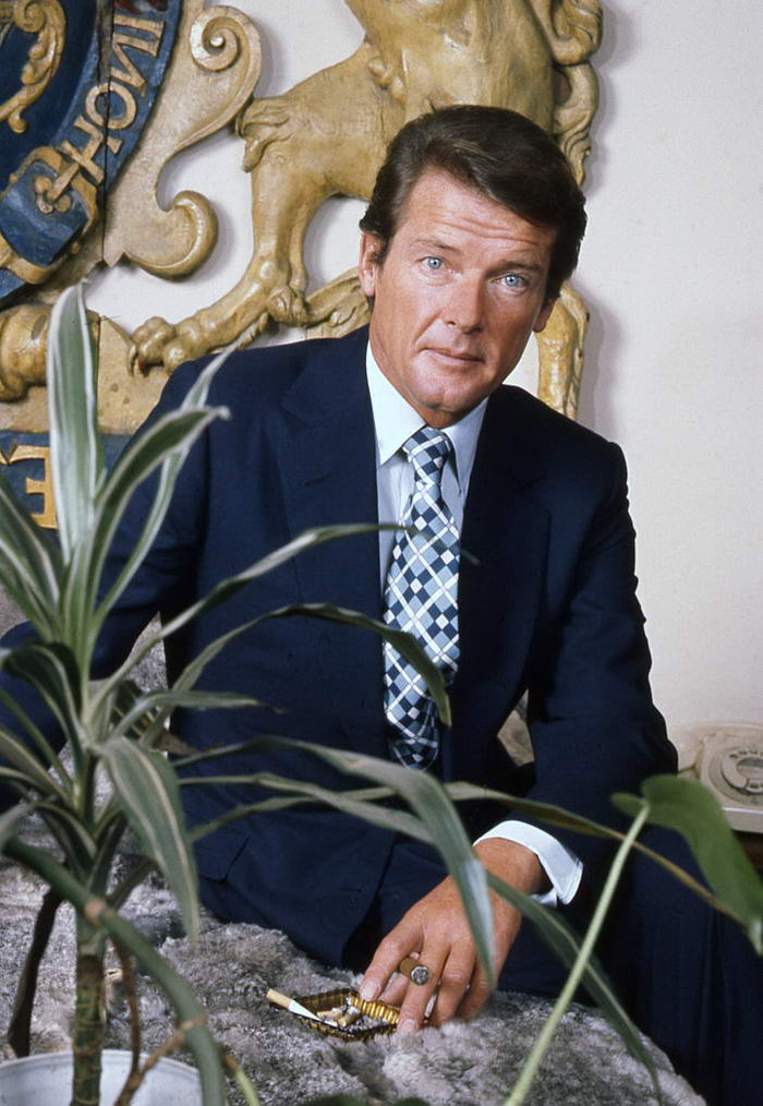 10 Most Amusing Roger Moore Quotes as 007