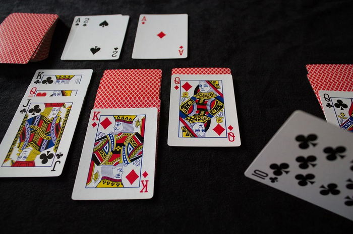 10 Most Interesting Solitaire Facts - The Classic Card Game